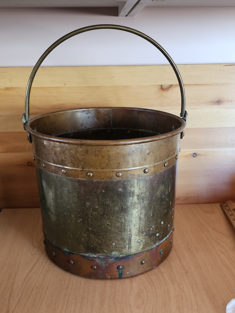 Antigue English Copper & Brass Jardiniere Bucket.